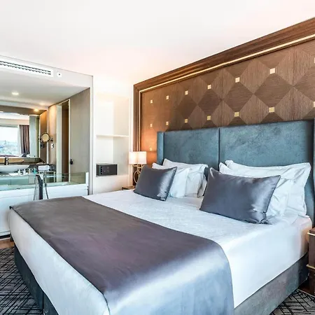 Opera Bosphorus