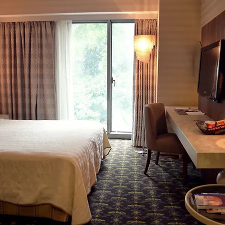 Opera Bosphorus - Preferred And Hotel