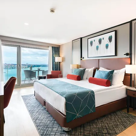 Opera Bosphorus - Preferred And Stambuł