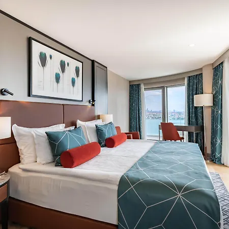 Opera Bosphorus - Preferred And 4*