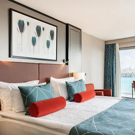 Opera Bosphorus - Preferred And Istambul