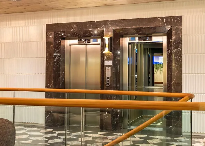 Opera Bosphorus - Preferred And 4* Istambul