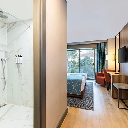 Opera Bosphorus - Preferred And 4*