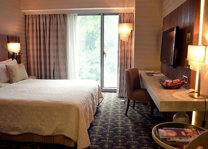 Opera Bosphorus - Preferred And Hotel